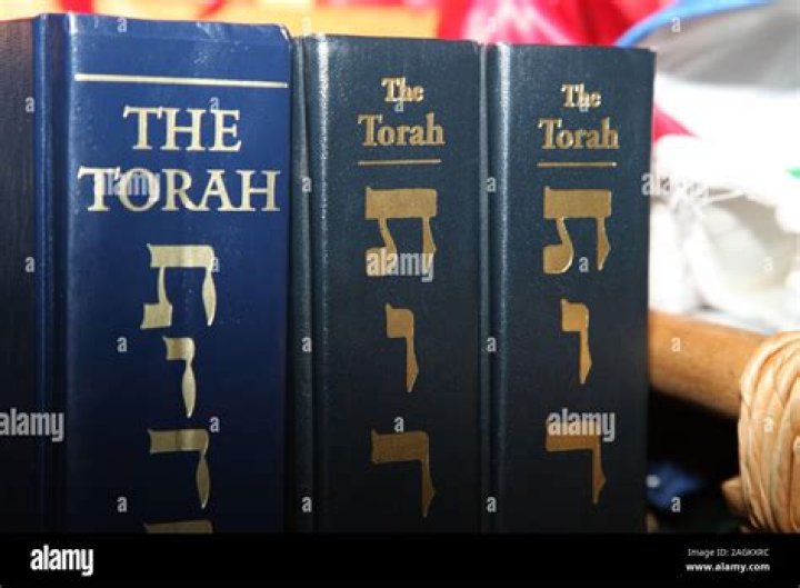 Are all torahs the same?