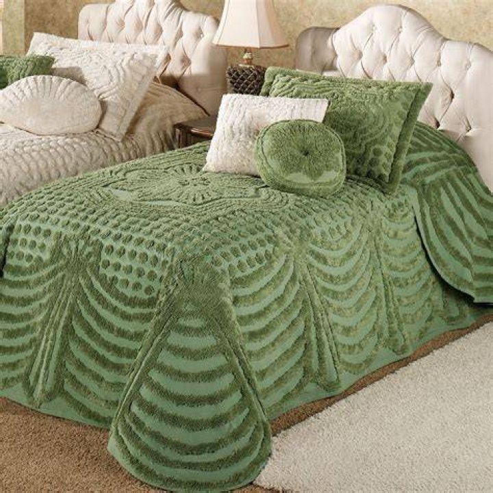 Are chenille bedspreads warm?