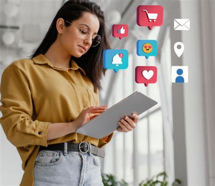 Can ex employee steal customers?