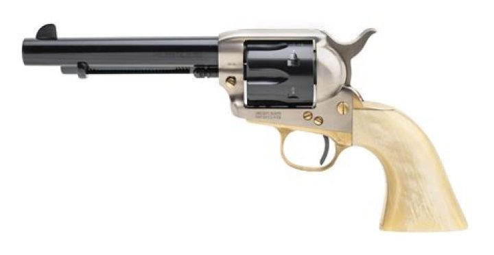 Can you customize john's cattleman revolver?