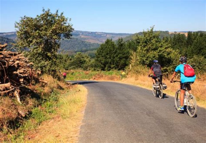 Can you cycle the stour valley way?
