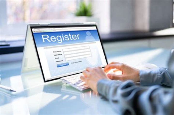 Do arsonists have to register?