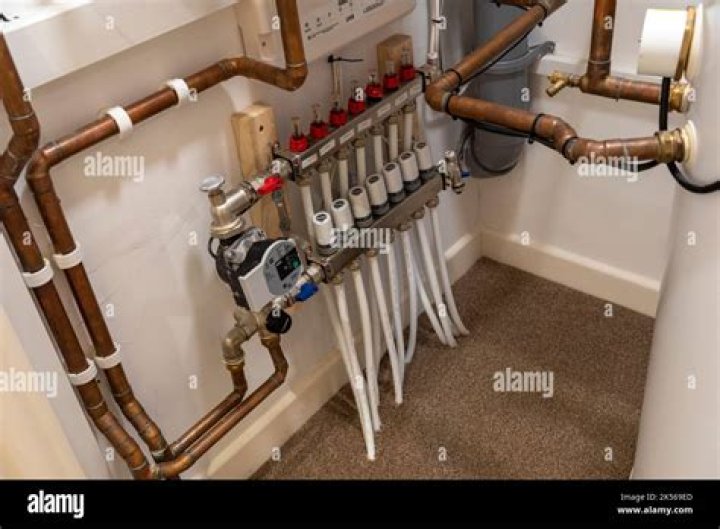 Do central heating pipes need lagging?