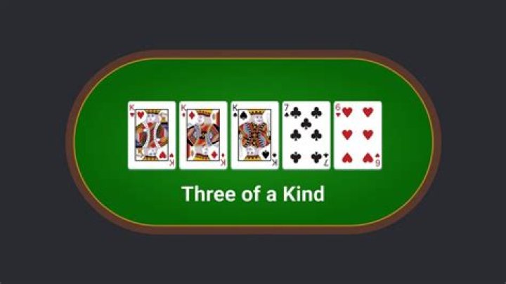 Does high card matter in three of a kind?