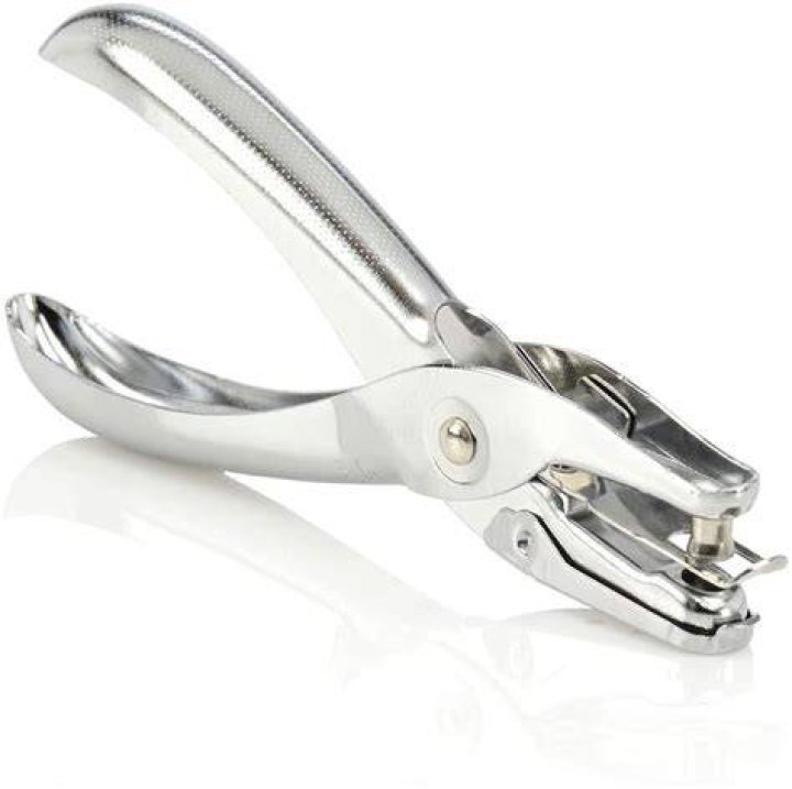 How to fix a hole puncher?