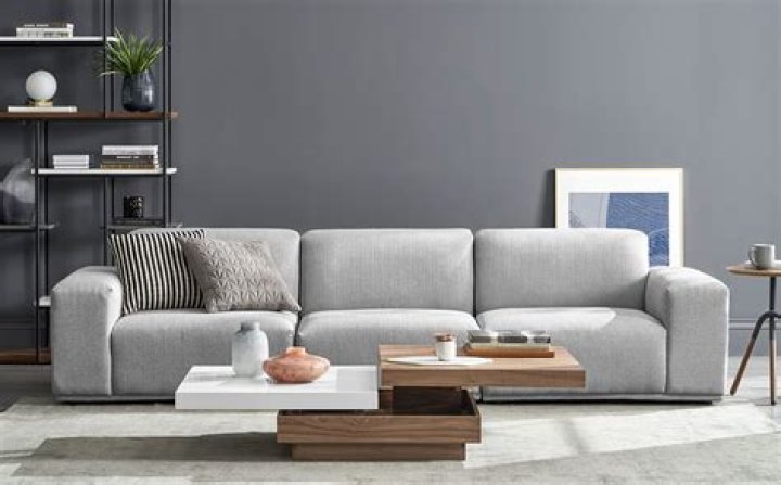 What is castlery furniture?