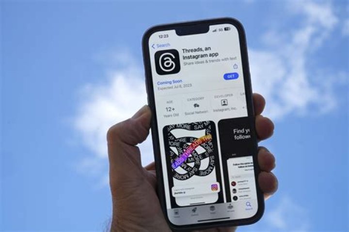 What is ig live?