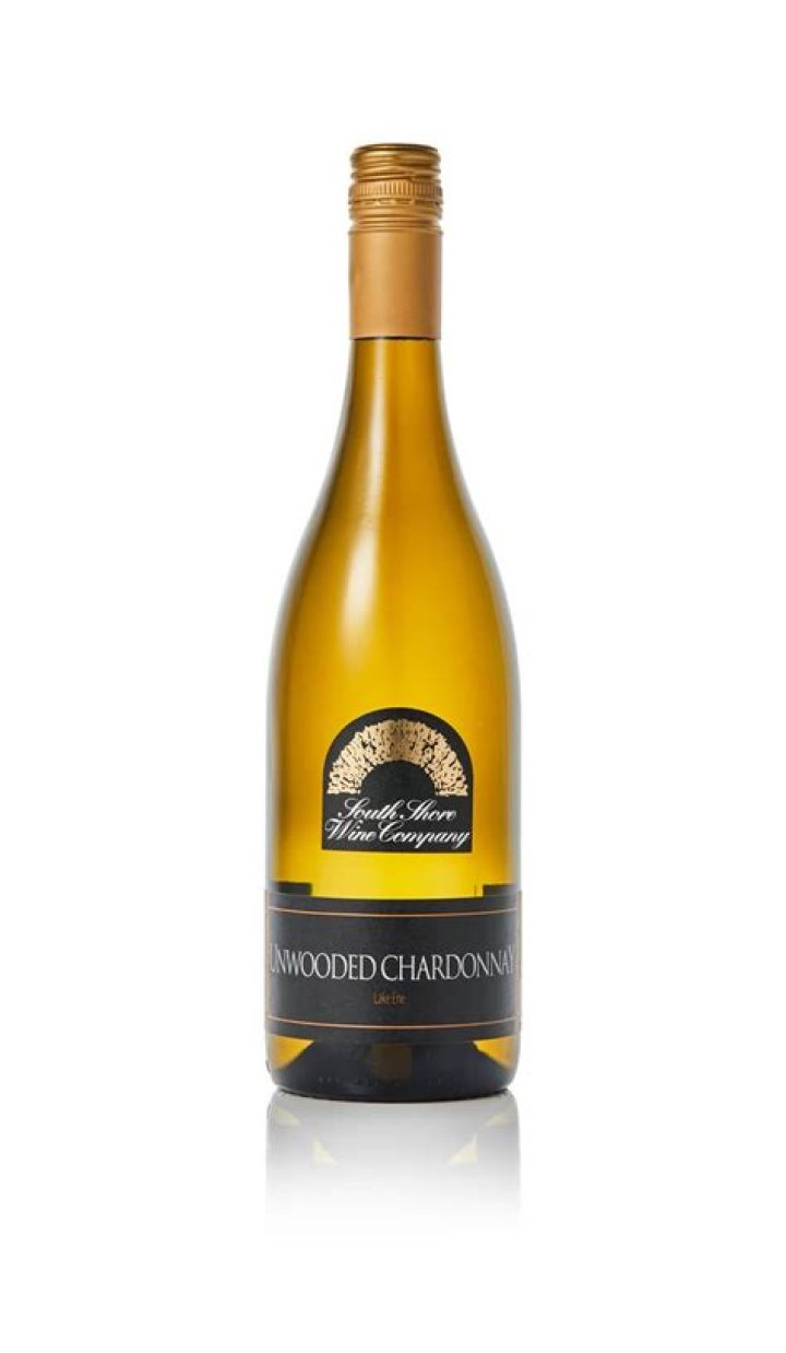 What is the difference between wooden and unwooded chardonnay?