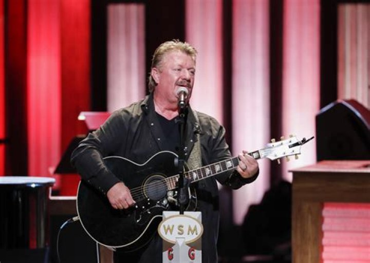 Which folk singer died recently?