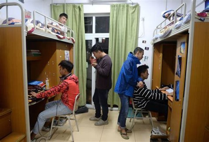 Who lives in dormitories?