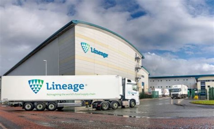Who owns lineage logistics?