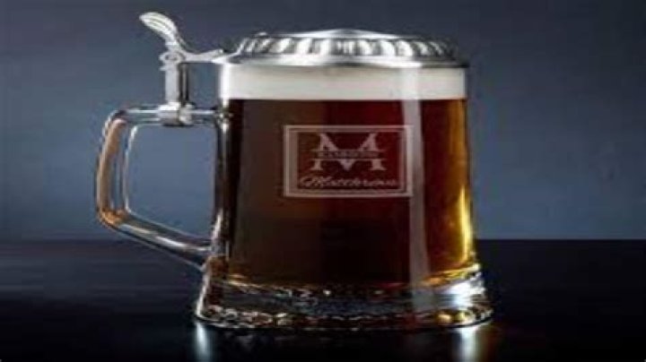 Why do beer tankards have lids?
