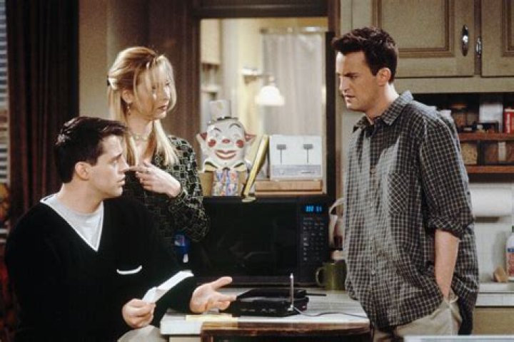 Why does lila hate joey?