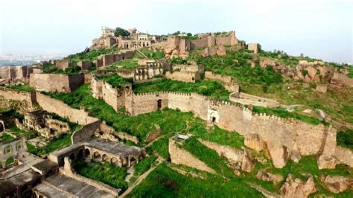 Why was golconda painted?